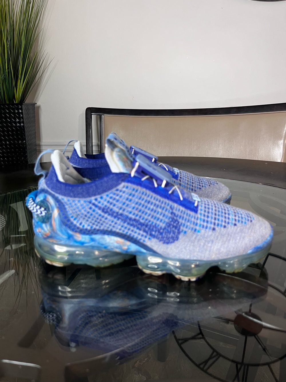 Nike Air VaporMax 2020
Flyknit Stone Blue
Sneakers Men Size 9